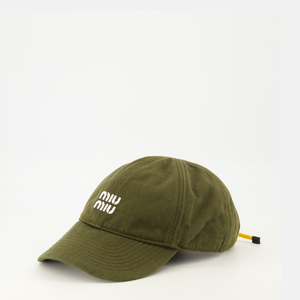 미우미우 여성용 카키 데님 모자의 이미지 - 2026년 봄-여름 - 후면 보기