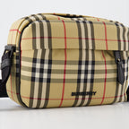 Umhängetaschen Sacoche Paddy Burberry Beige Homme