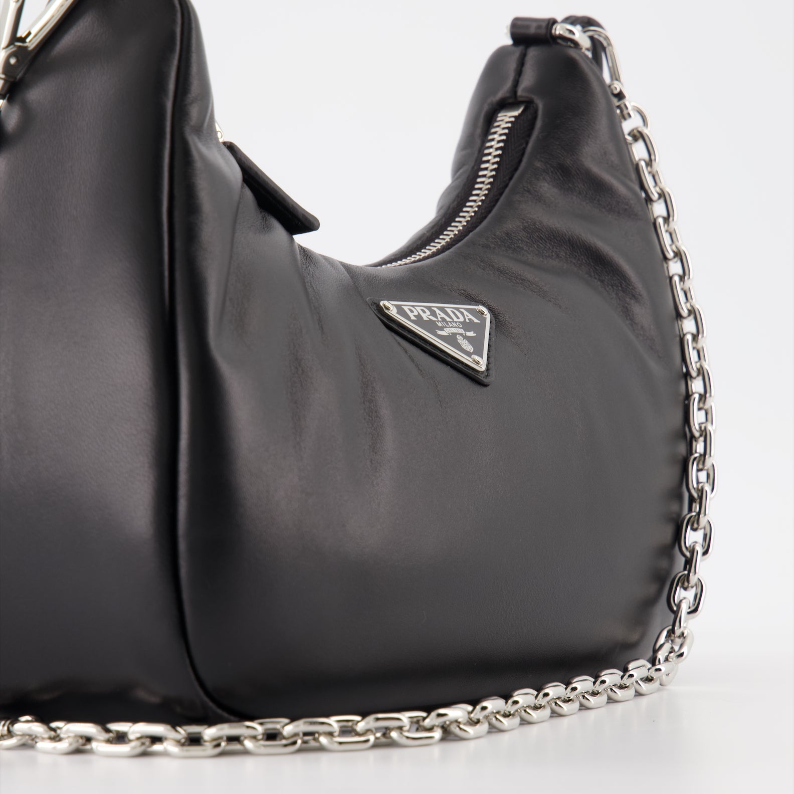 Sacs bandoulière Sac Re-Edition 2005 Prada Noir Femme