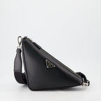 Sacs bandoulière Sac triangle Prada Noir Homme