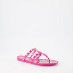 Chaussures ouvertes Tongs Rockstud Valentino Garavani Rose Femme