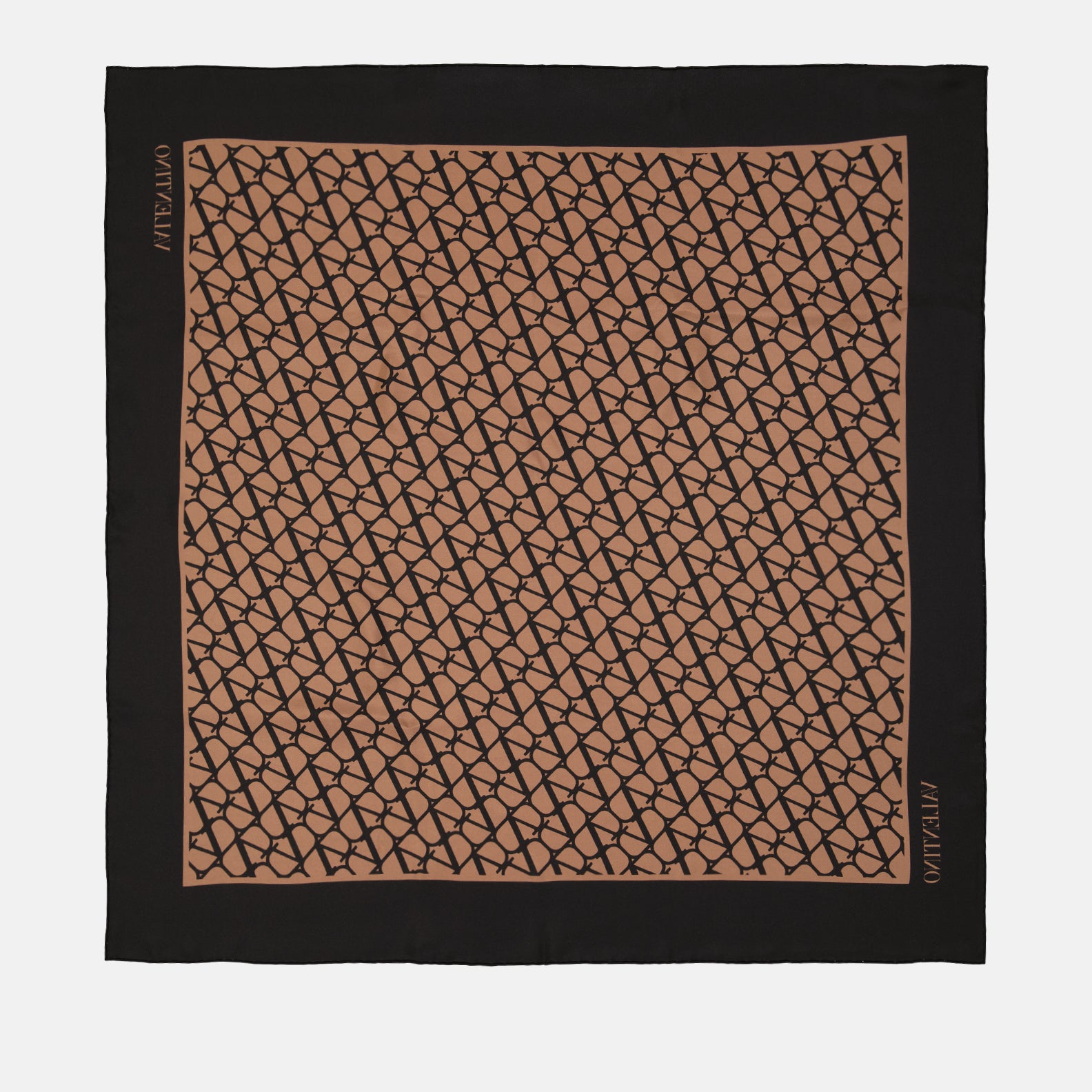 Écharpes, foulards et gants Carré de soie Iconographe Valentino Garavani Marron Femme