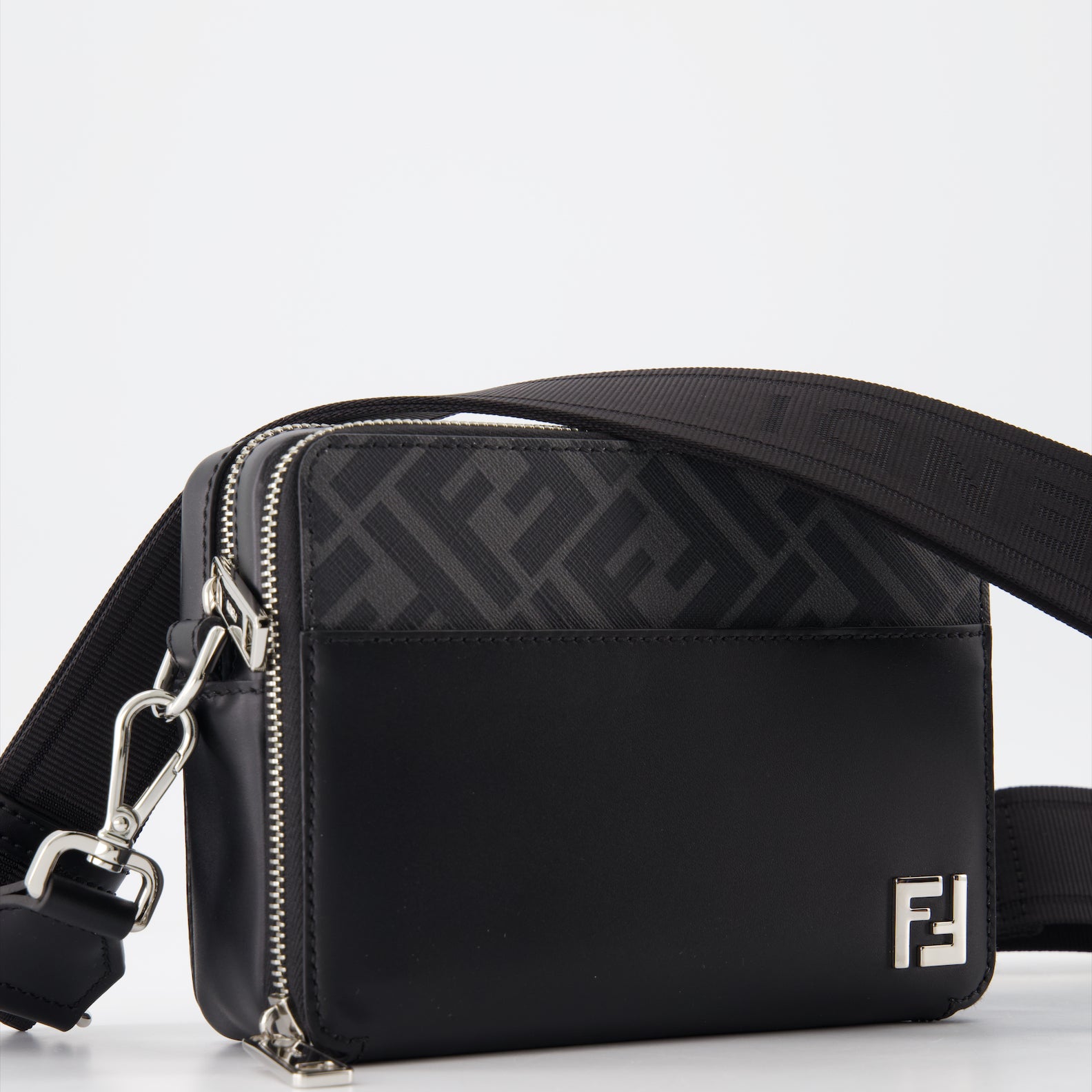 크로스백 Sac bandoulière Organizer FF Fendi 검은색 Homme