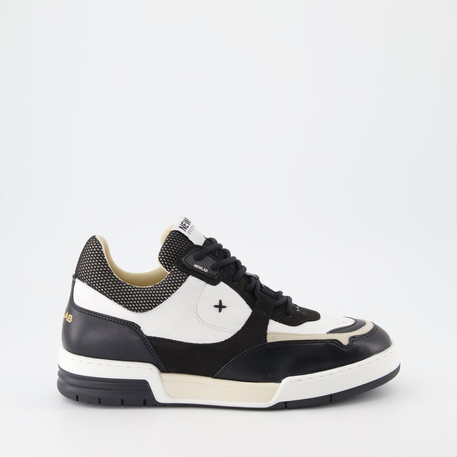 Baskets Baskets /NL12 New Lab Noir Unisexe