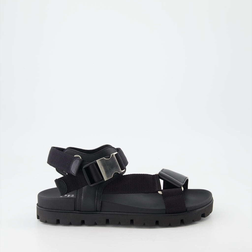 오픈 슈즈 Sandales en cuir Prada 검은색 Homme