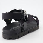 오픈 슈즈 Sandales en cuir Prada 검은색 Homme