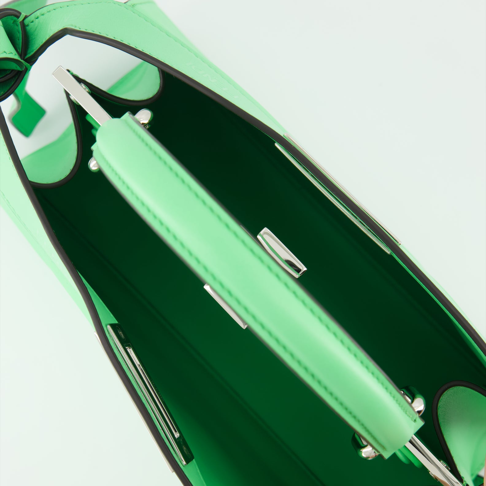 Bolsas de mão e de ombro Sac Peekaboo ISeeU Fendi Verde Femme