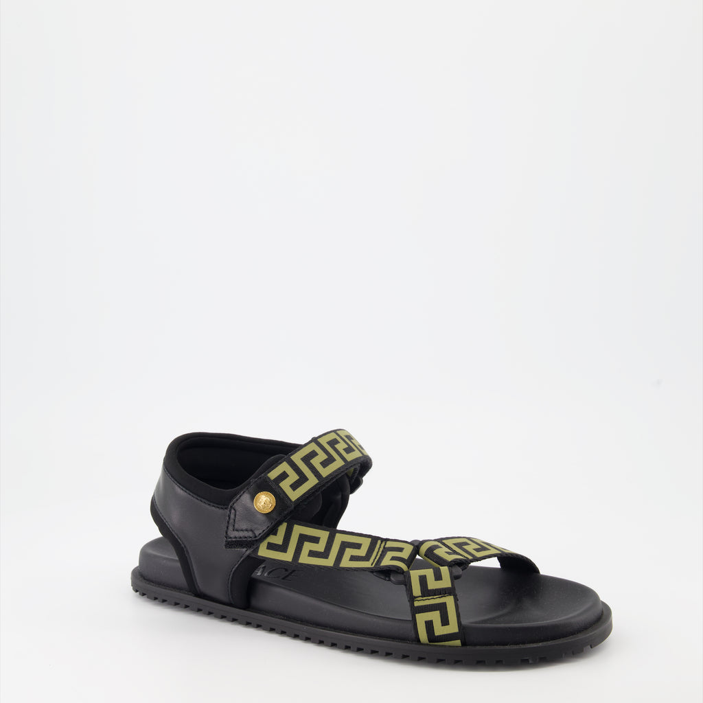 Zapatos abiertos Sandales Greca Versace Negro Homme