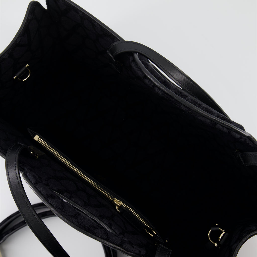 Sacs cabas Sac Le Troisième Valentino Garavani Noir Homme