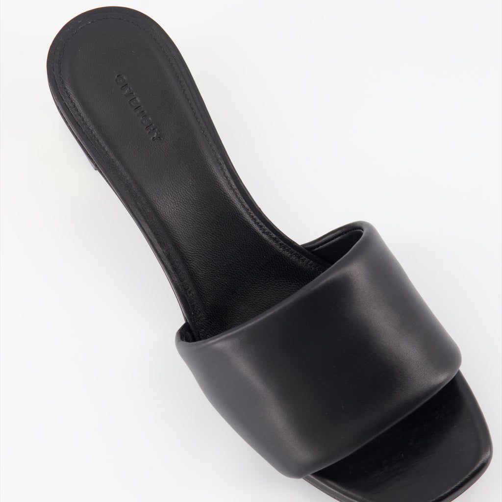 Chaussures ouvertes Mules à logo Givenchy Noir Femme