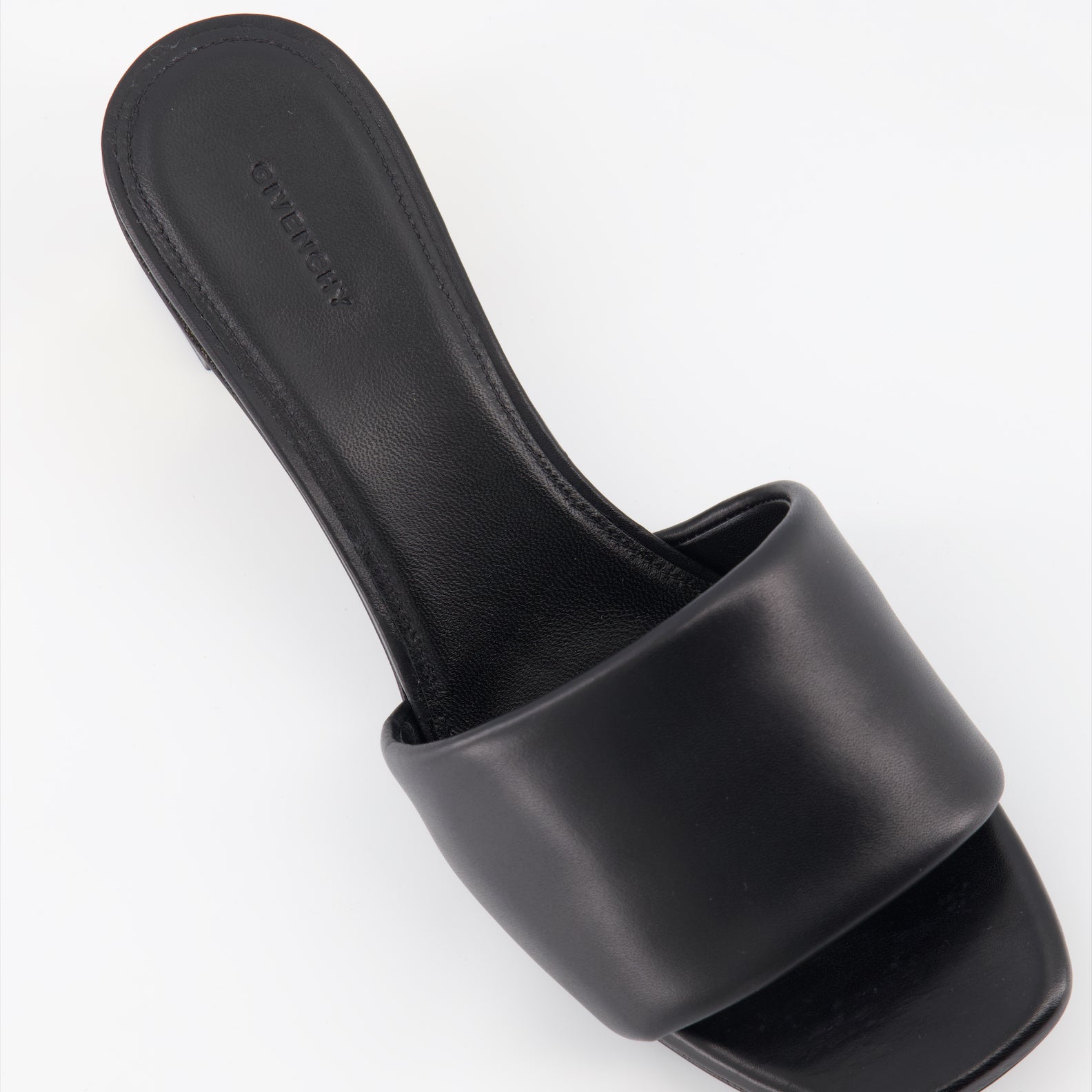 Chaussures ouvertes Mules à logo Givenchy Noir Femme