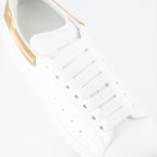 Sneakers Oversized sneakers Alexander McQueen Gold Women