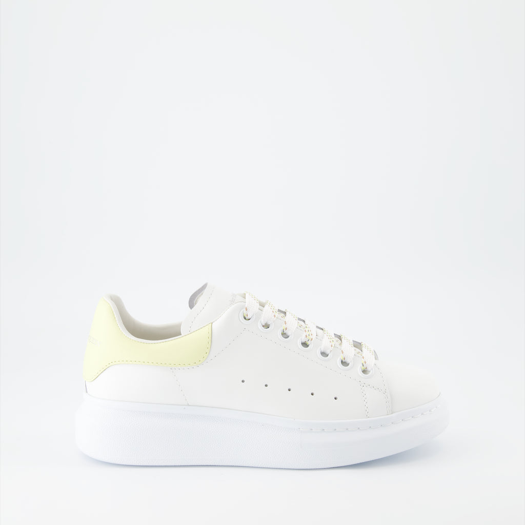 Baskets Baskets oversize Alexander McQueen Blanc Femme