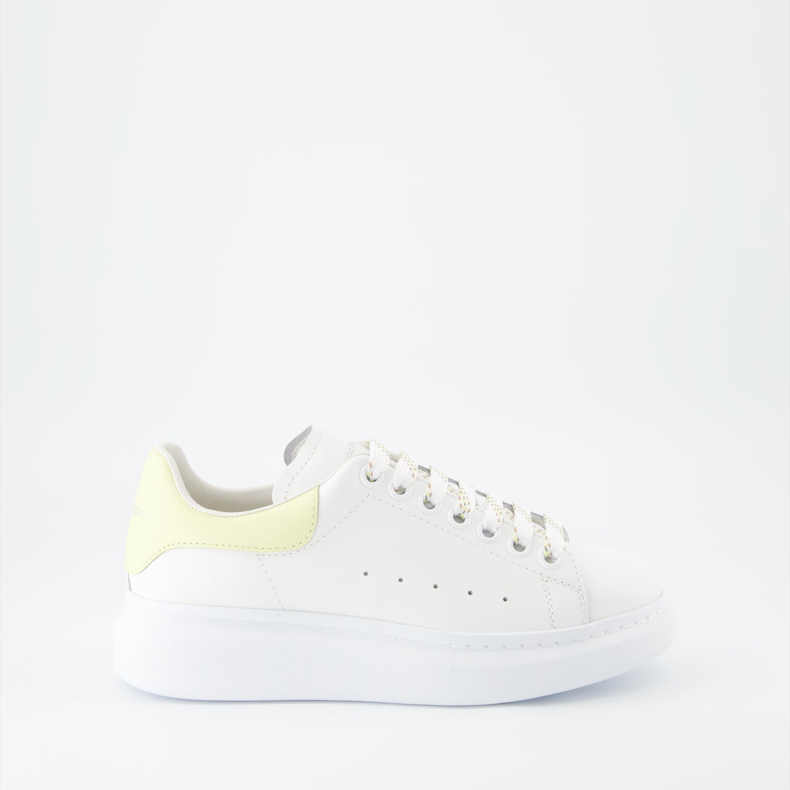 Baskets Baskets oversize Alexander McQueen Blanc Femme