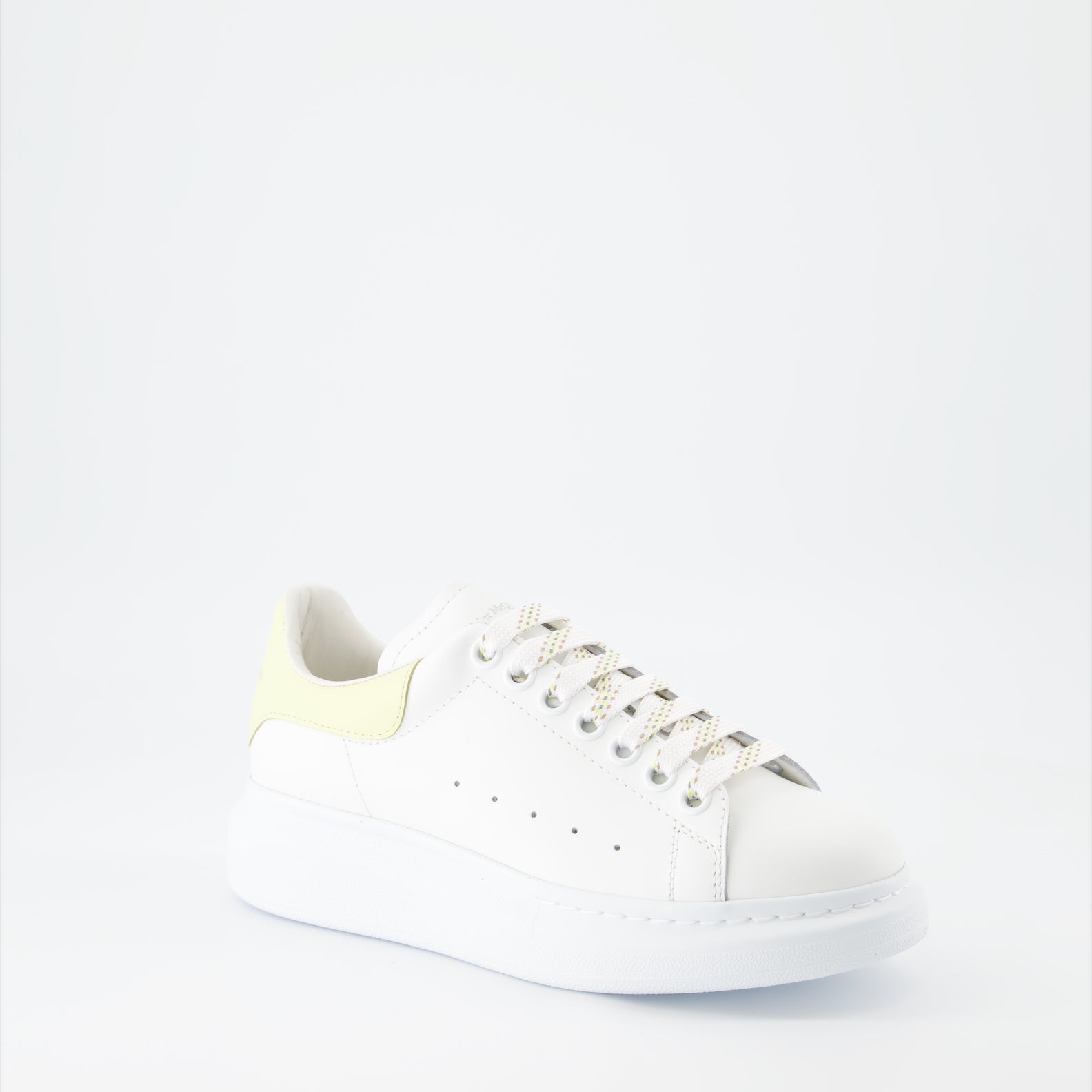 Baskets Baskets oversize Alexander McQueen Blanc Femme