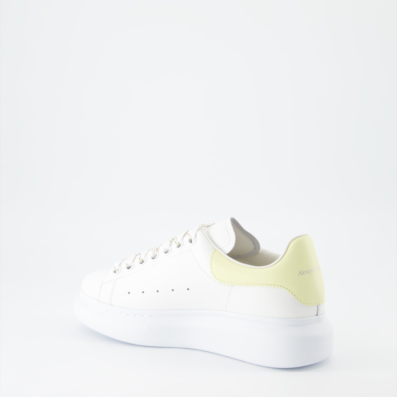 Baskets Baskets oversize Alexander McQueen Blanc Femme