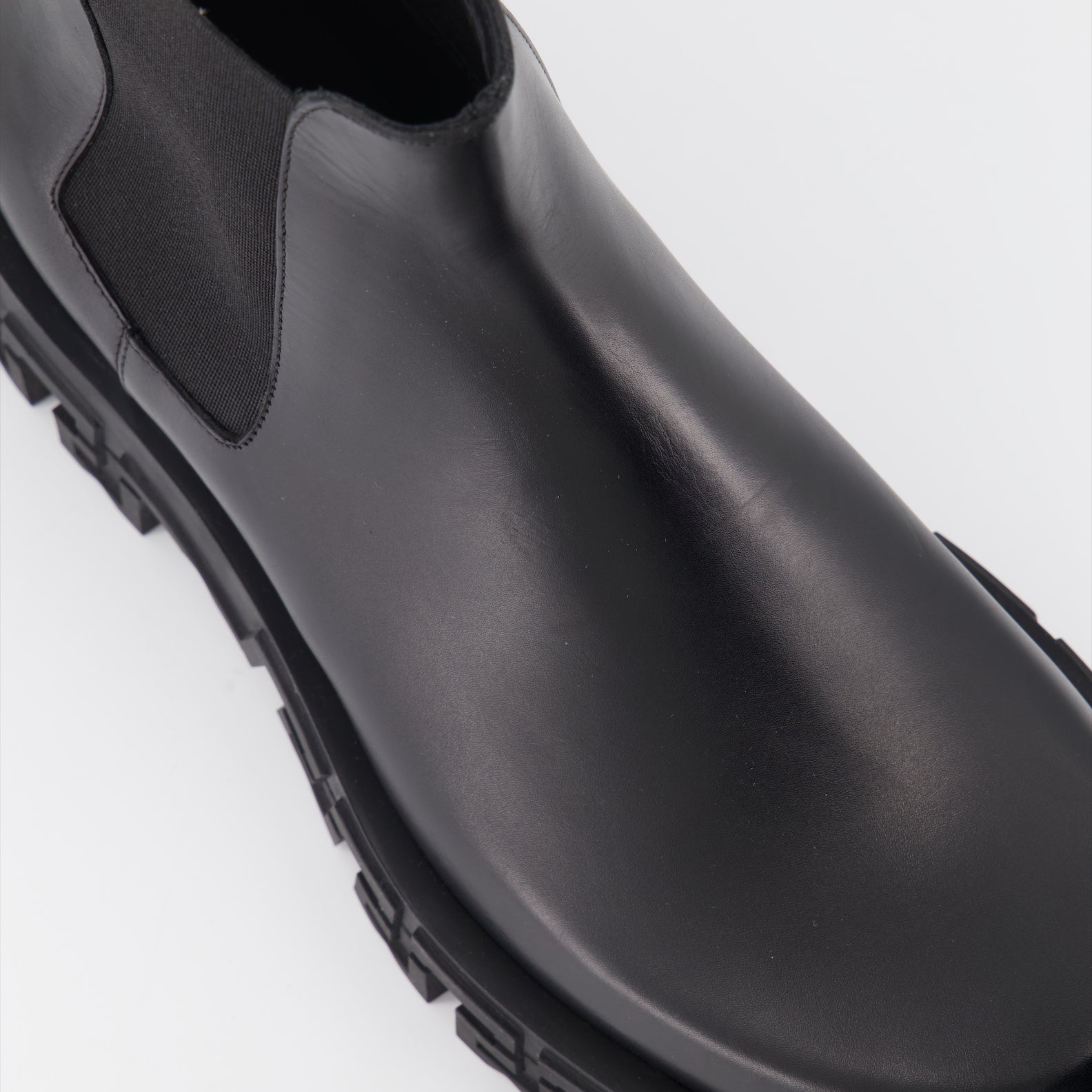 Boots and ankle boots Greca Chelsea Boots Versace Black Man