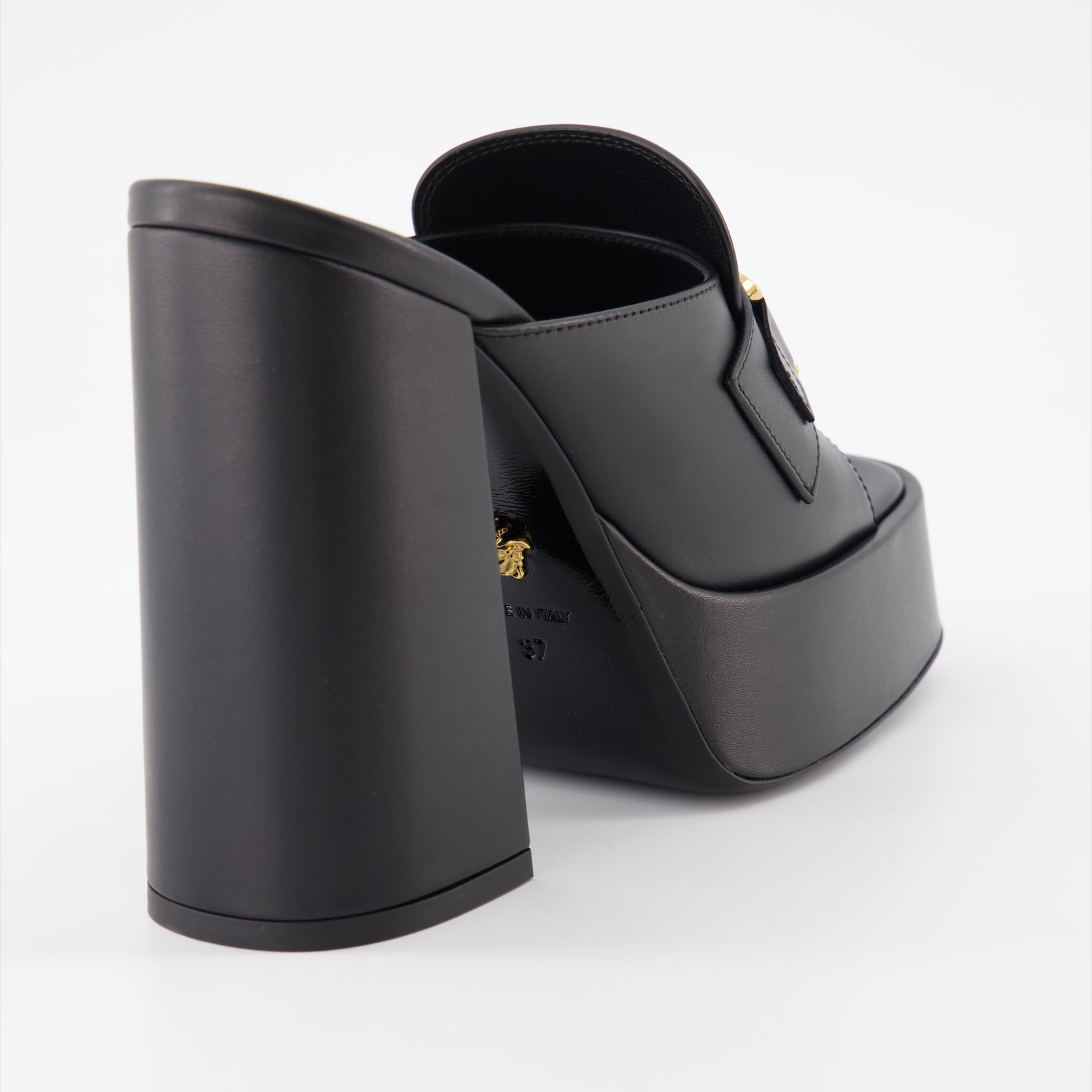Chaussures ouvertes Mules à plateforme Medusa 95' Versace Noir Femme