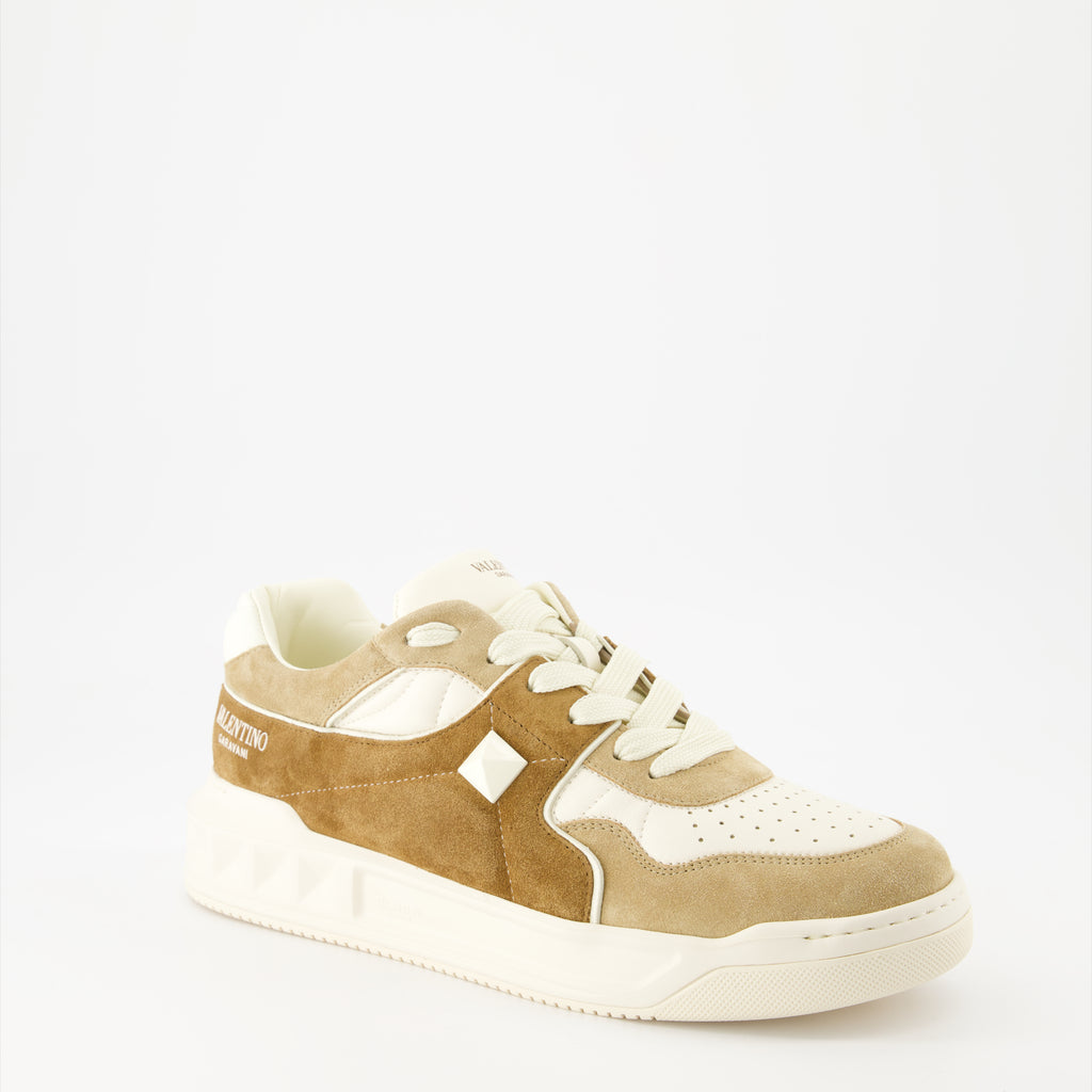Sneaker Baskets One Stud Valentino Garavani Beige Homme