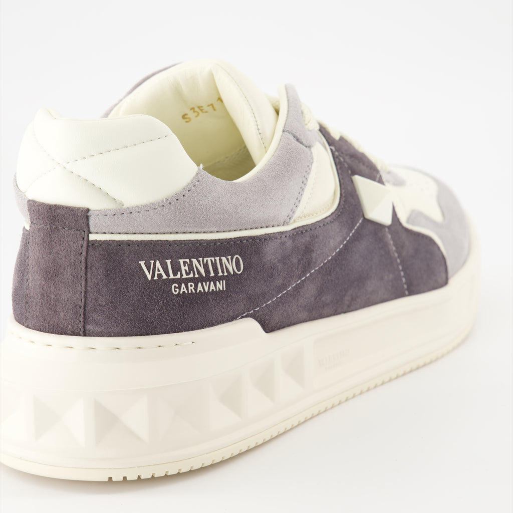 Sneaker Baskets One Stud Valentino Garavani Gris Homme