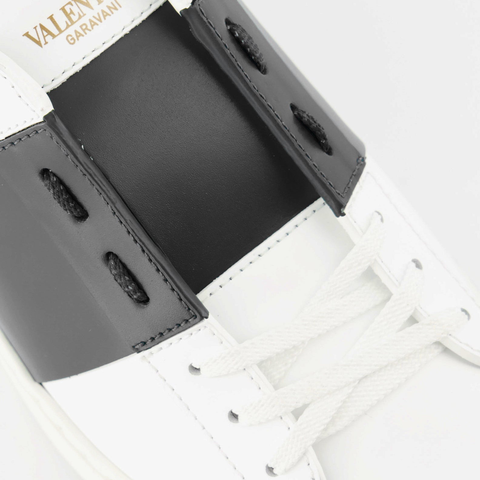 Sneakers Baskets Open Valentino Garavani Bianco Homme