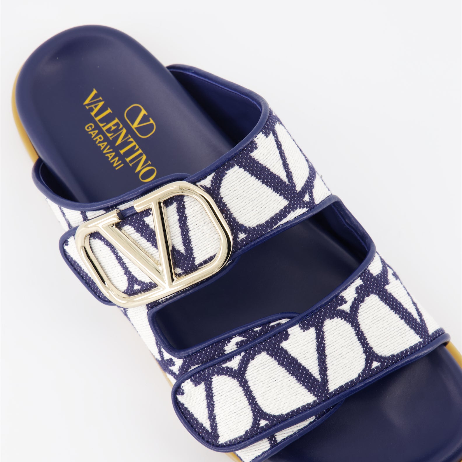Sapatos abertos Sandales Iconographe Valentino Garavani Azul Femme