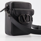 Umhängetaschen Sac Locò Valentino Garavani Schwarz Homme