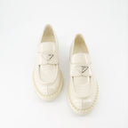 Mocassins Mocassins en cuir verni Prada Blanc Femme