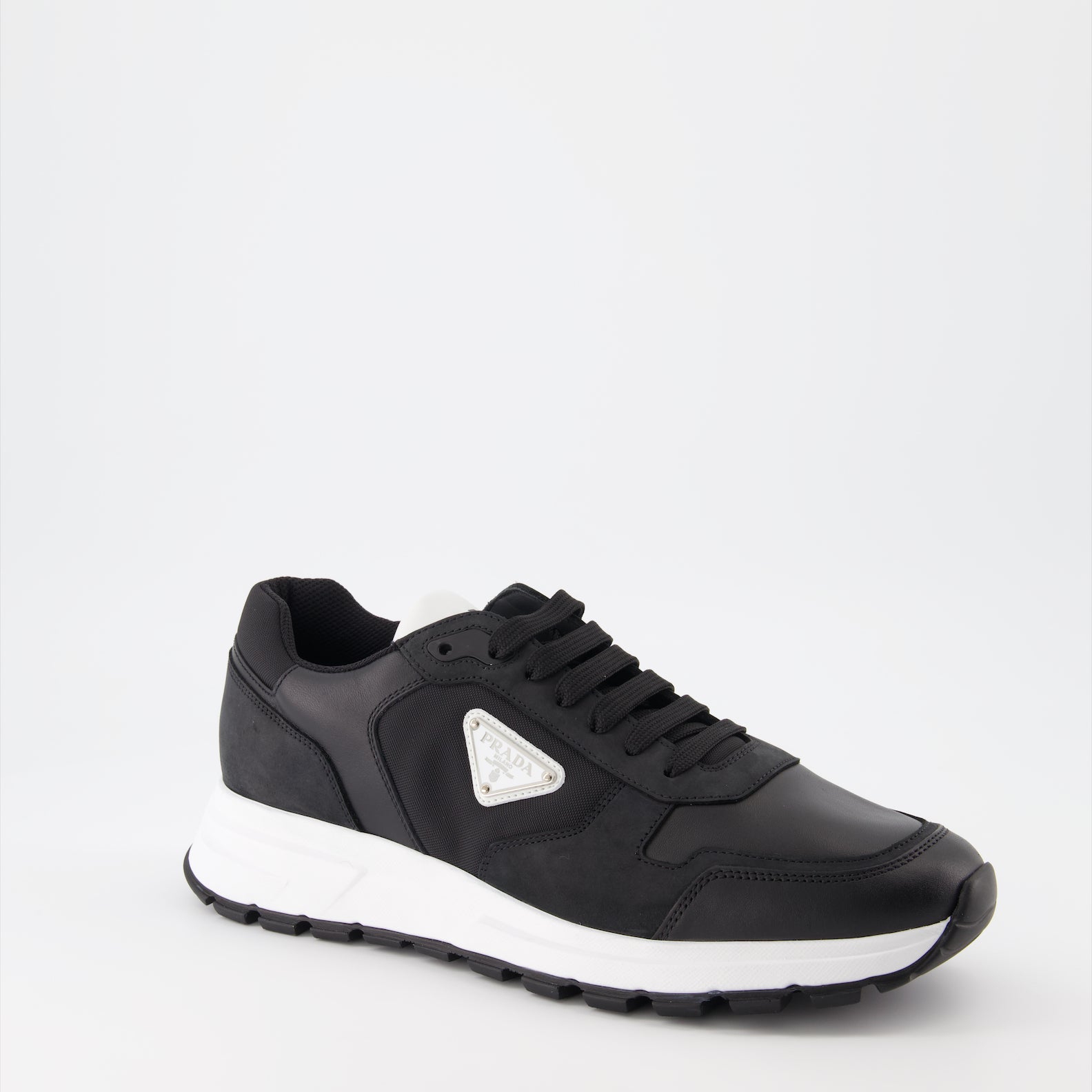 Baskets Baskets en cuir et Re-Nylon Prada Noir Homme