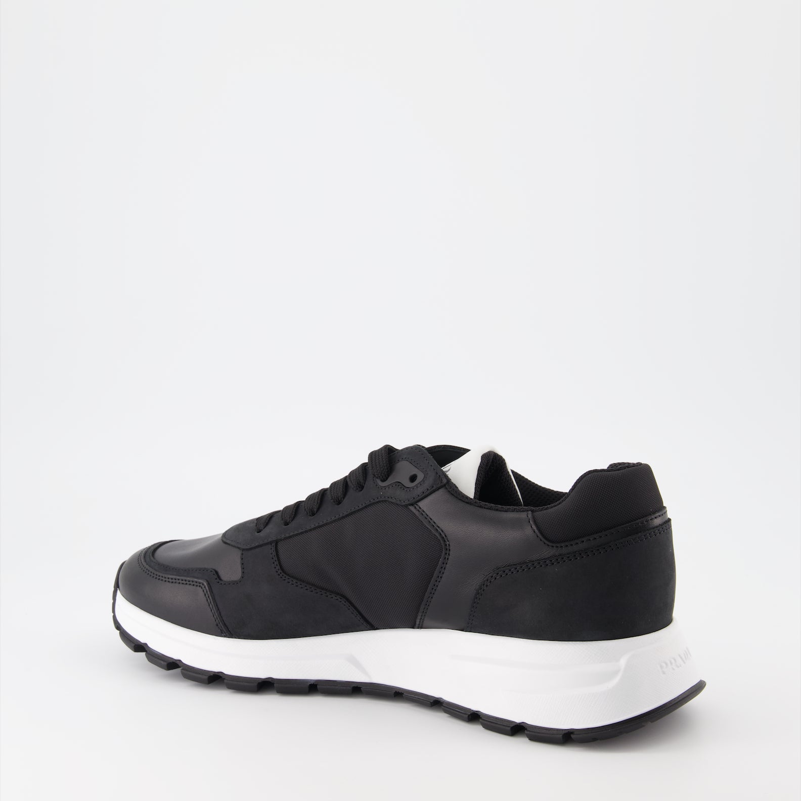 Baskets Baskets en cuir et Re-Nylon Prada Noir Homme