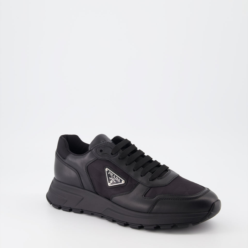 Baskets Baskets en cuir et Re-Nylon Prada Noir Homme