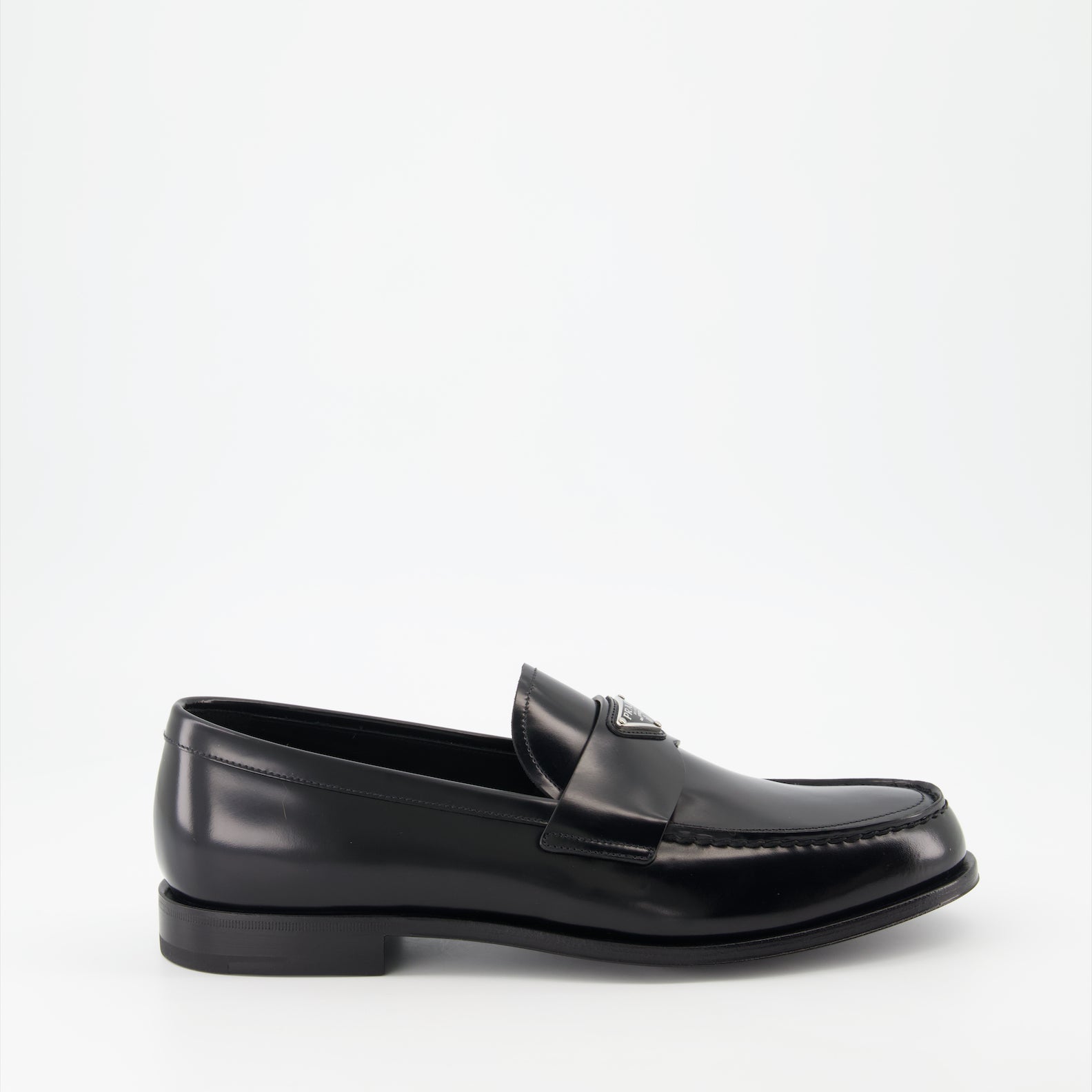 Mocassins Mocassins en cuir verni Prada Noir Homme