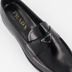 Mocassins Mocassins en cuir verni Prada Noir Homme
