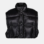 Manteaux Doudoune courte en Re-Nylon Prada Noir Femme