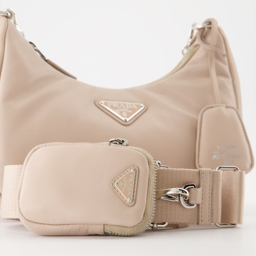 Sacs bandoulière Sac Re-Édition 2005 Prada Beige Femme
