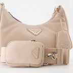 Sacs bandoulière Sac Re-Édition 2005 Prada Beige Femme