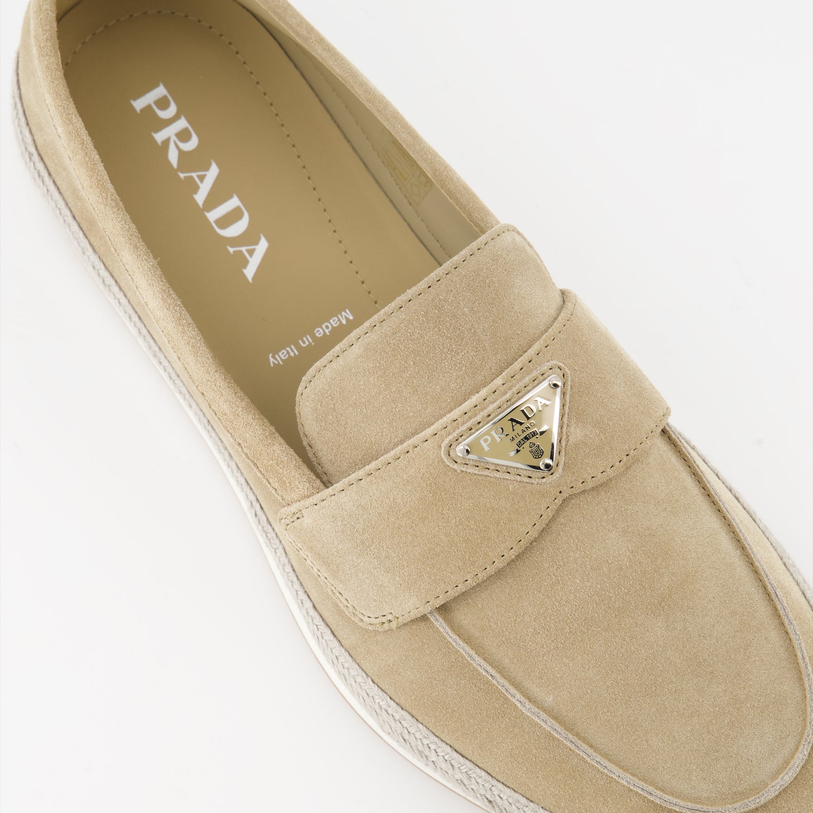 Mocassins Mocassins en suède Prada Beige Homme