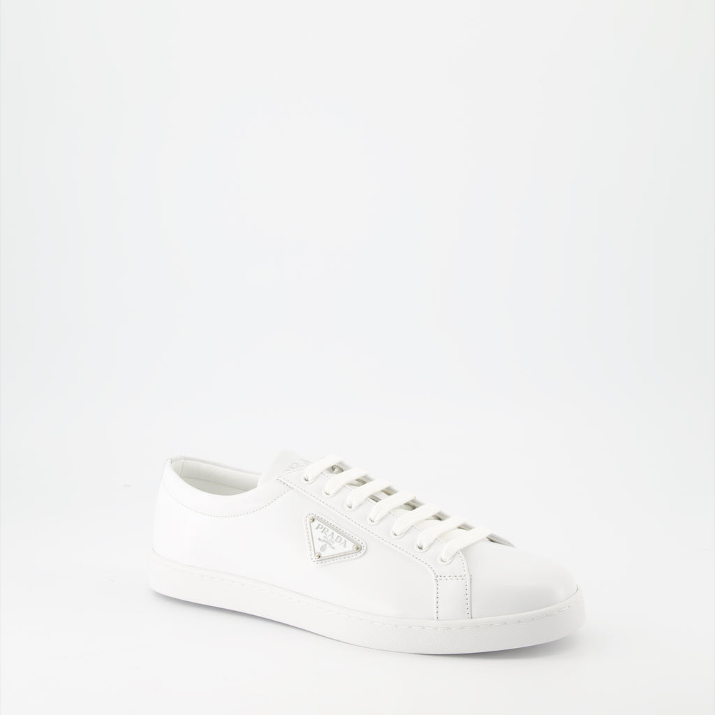 Baskets Baskets en cuir brossé Prada Blanc Homme