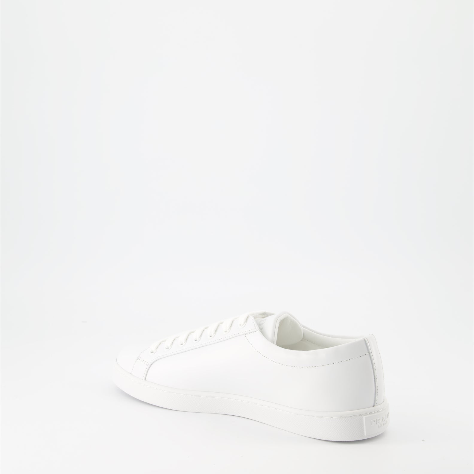 Baskets Baskets en cuir brossé Prada Blanc Homme