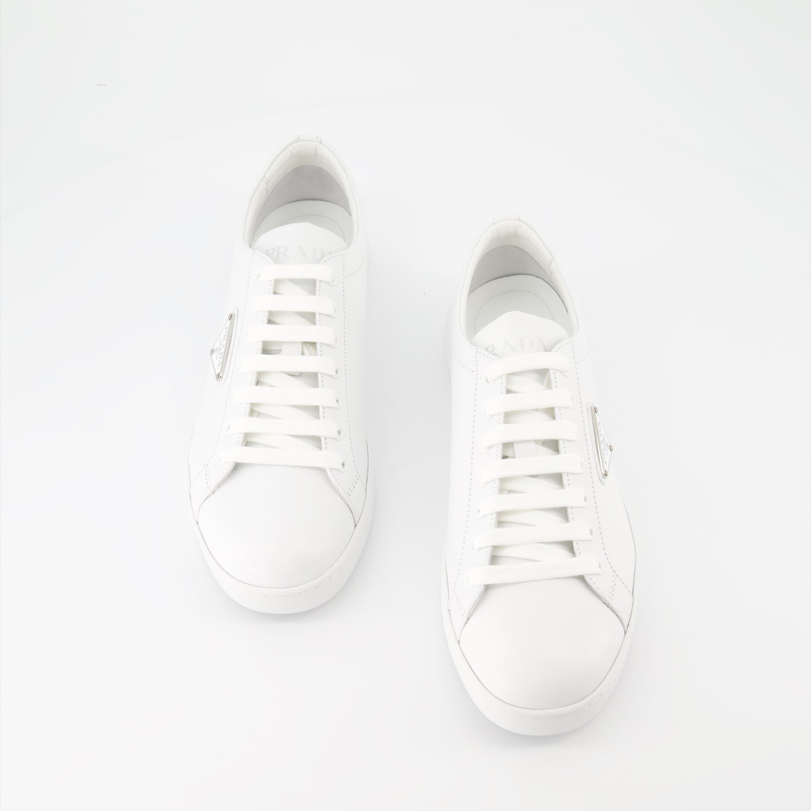 Baskets Baskets en cuir brossé Prada Blanc Homme