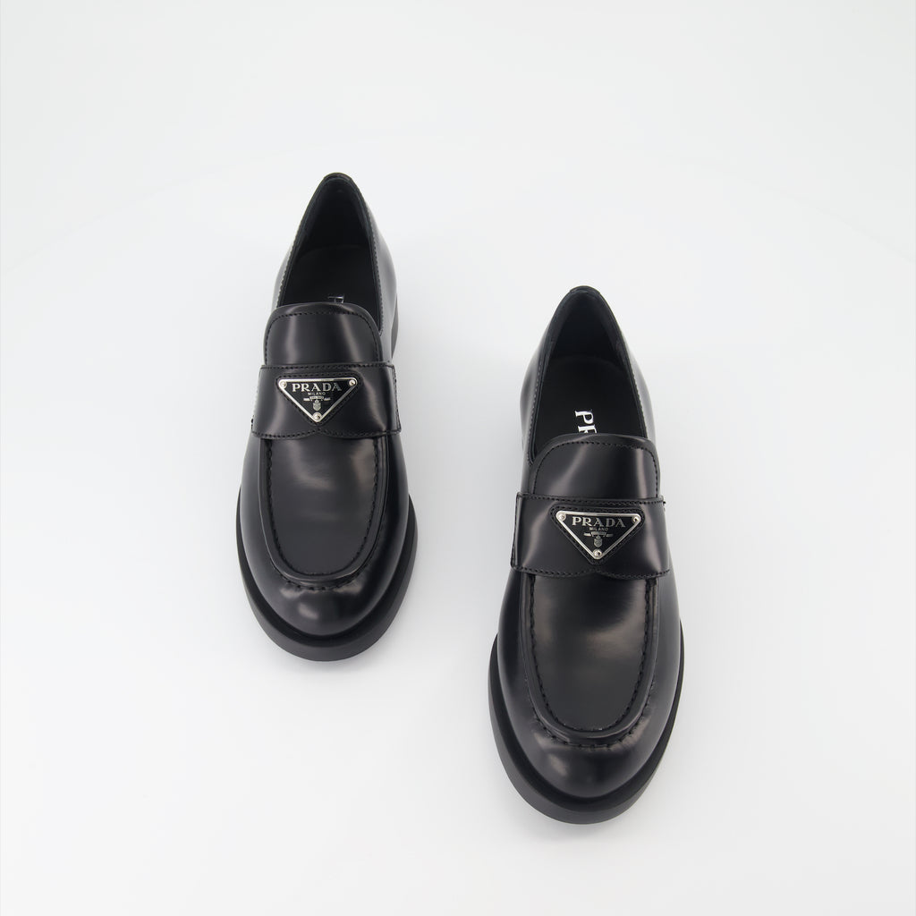 Mocassins Mocassins en cuir brossé Prada Noir Femme