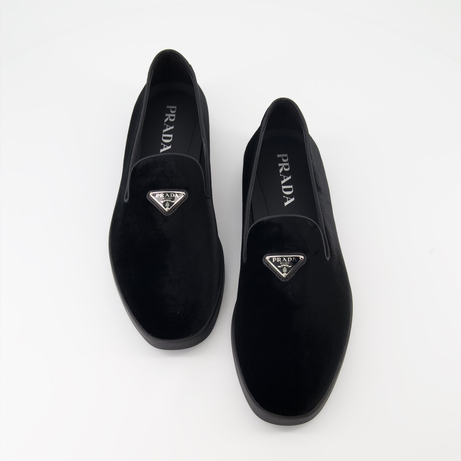Mocassins Mocassins en veau velours Prada Noir Homme