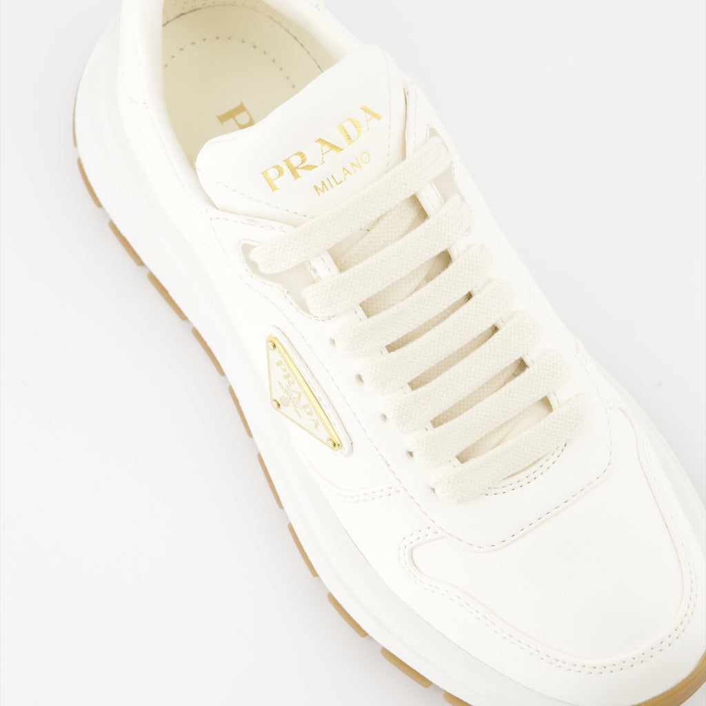 Baskets Baskets en cuir Prada Blanc Femme