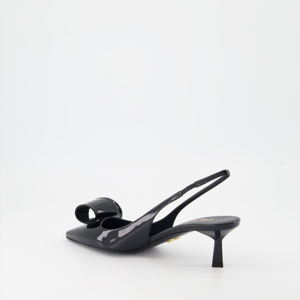 Escarpins Escarpins en cuir verni Prada Noir Femme