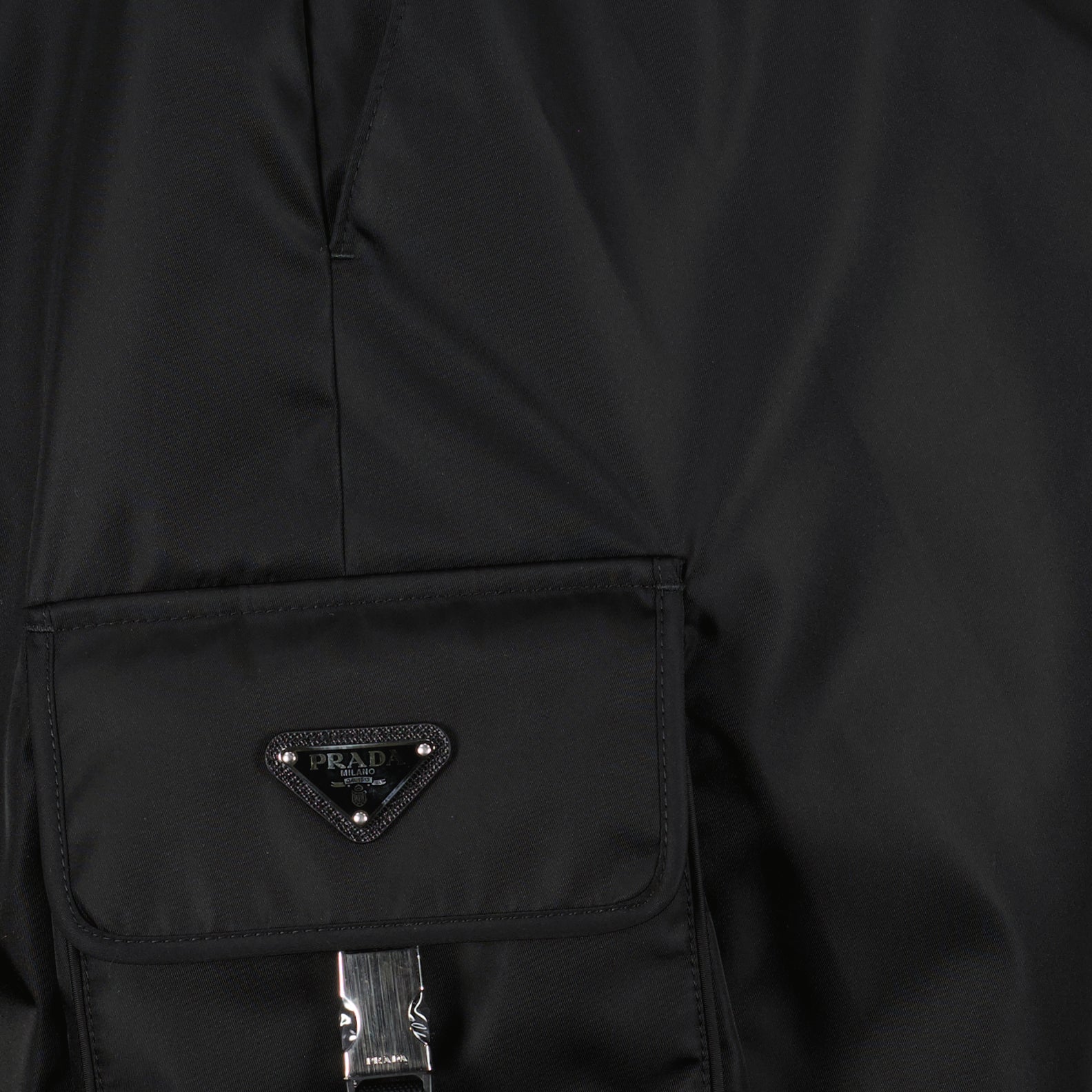 Shorts Short cargo em Re-Nylon Prada Preto Homme