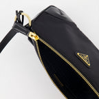 Sacs à main et épaule Sac Re-Edition 2002 Prada Noir Femme