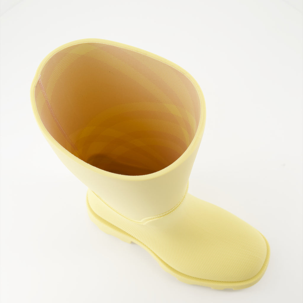 Boots Rubber rain boots Burberry Yellow Women