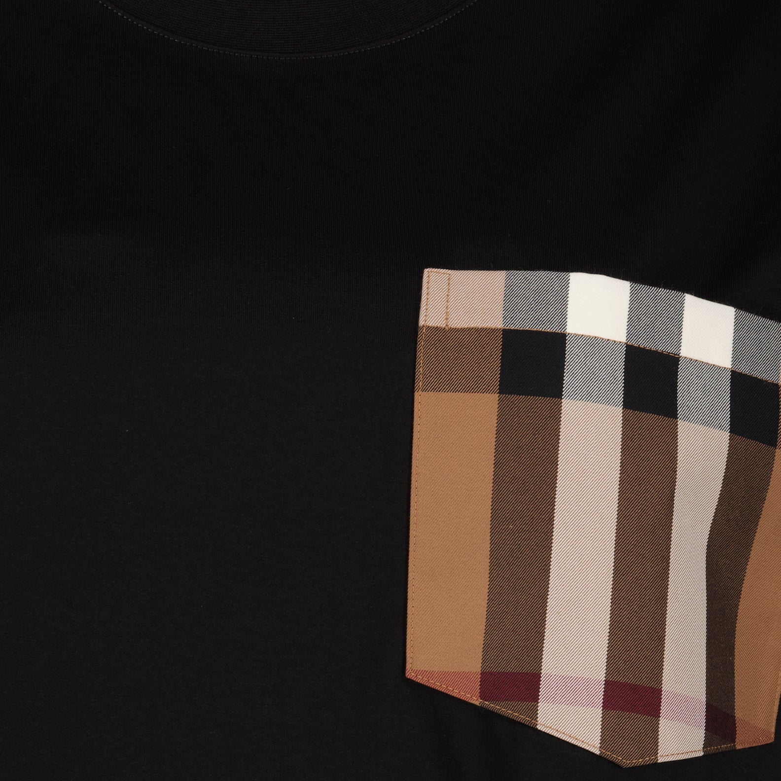T-shirt T-shirt Carrick Burberry Nero Femme