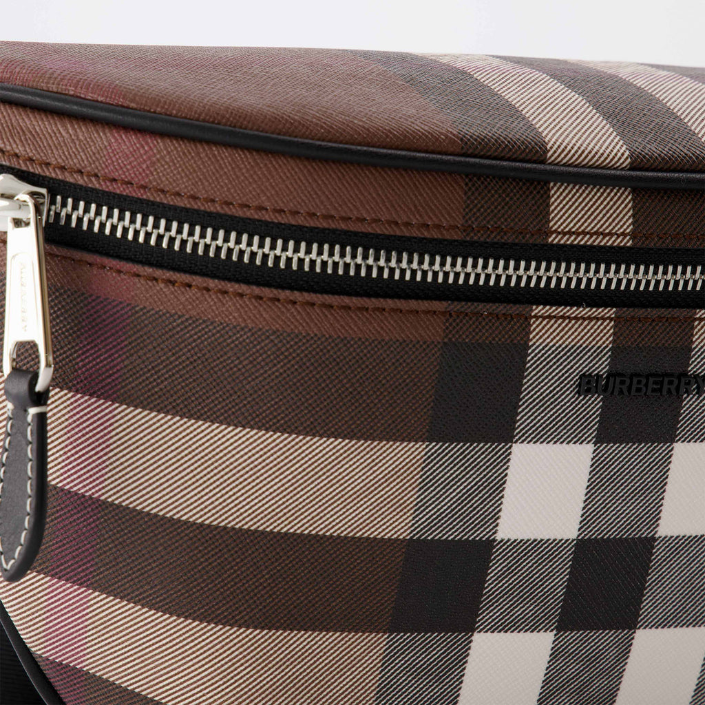 ベルトバッグ チェック柄のファニーパック Burberry 茶色 男