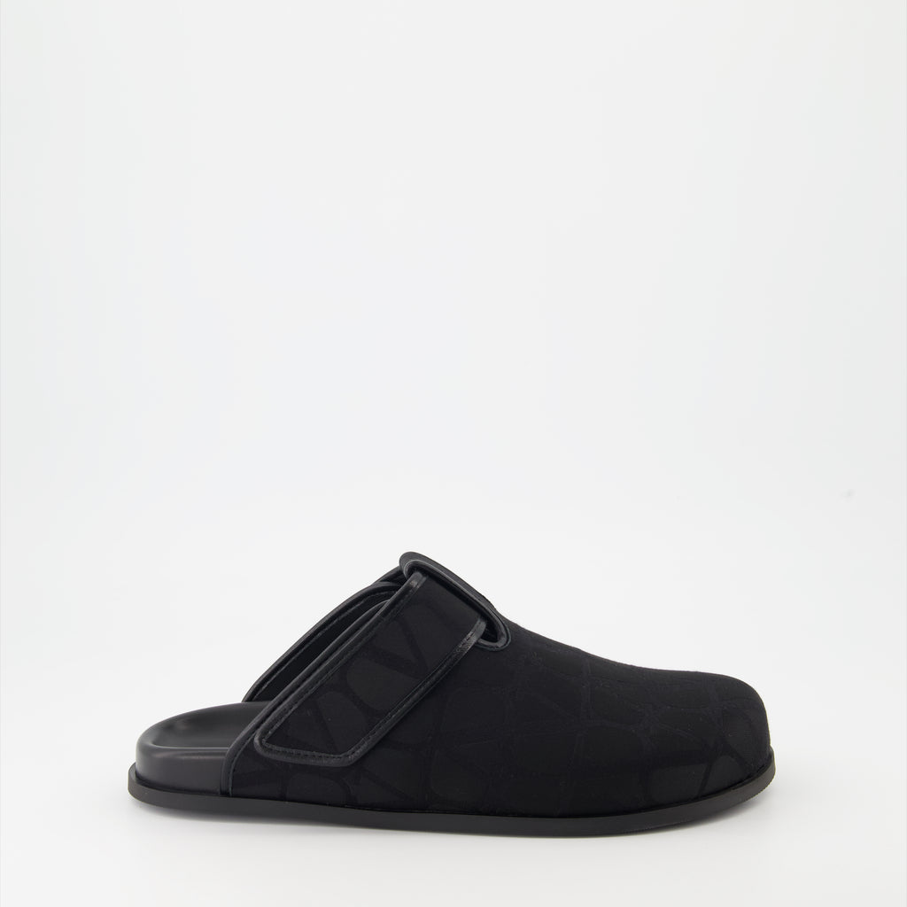 Zapatos abiertos Zuecos de Lona Monogram Valentino Garavani Negro Homme